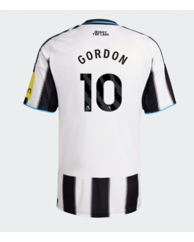 Newcastle United Anthony Gordon #10 Maglia Gara Casa Repliche 2025-26 Maniche Corte Newcastle United Anthony Gordon #10 Maglia Gara Casa Repliche 2025-26 Maniche Corte